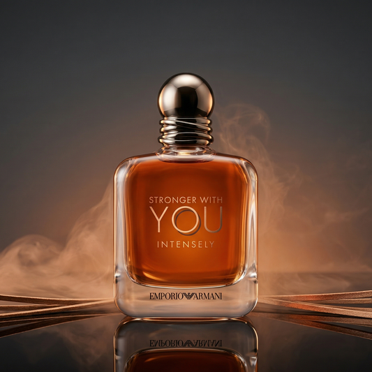 Perfume Emporio Armani Stronger With You Intensely EDP en spray para hombre